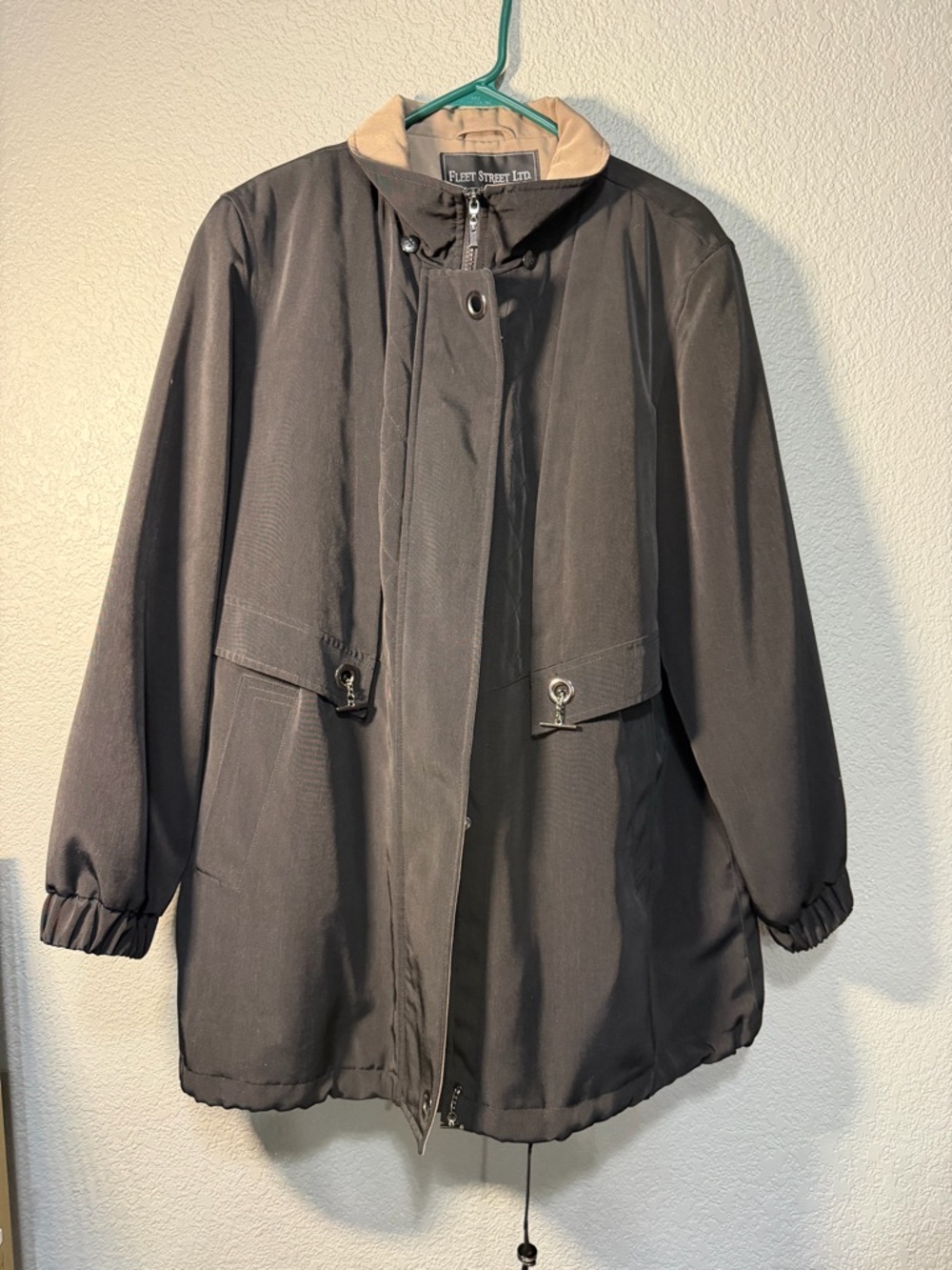 Fleet Street Ltd Women’s Black Hooded Anorak Jacket